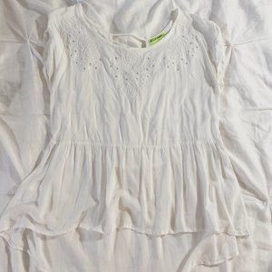 White Short Sleeve Detailed Shirt